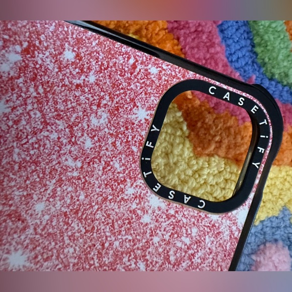 Apple iPad 10.9-inch CASETiFY cover - Picture 7 of 7